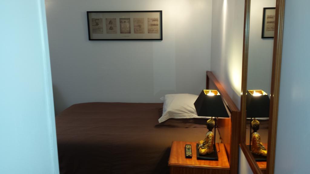ซัลวี เรสซิเดนซ์ Hotel ลูวาลัวเปแรต์ ห้อง รูปภาพ
